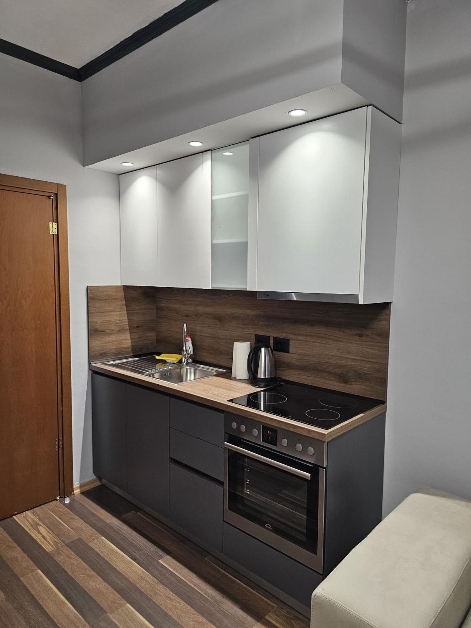 Daily 3 Apartment Tirana