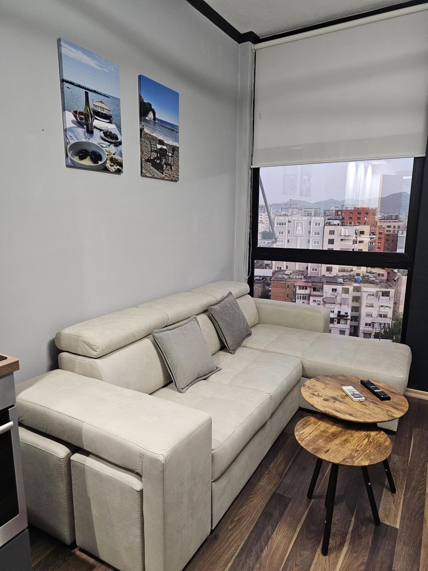 Apartment Daily 3 Tirana